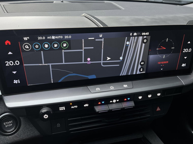 Vehicle Image 37