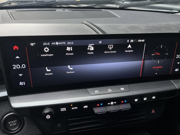 Vehicle Image 40
