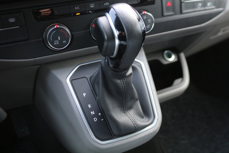 Vehicle Image 38