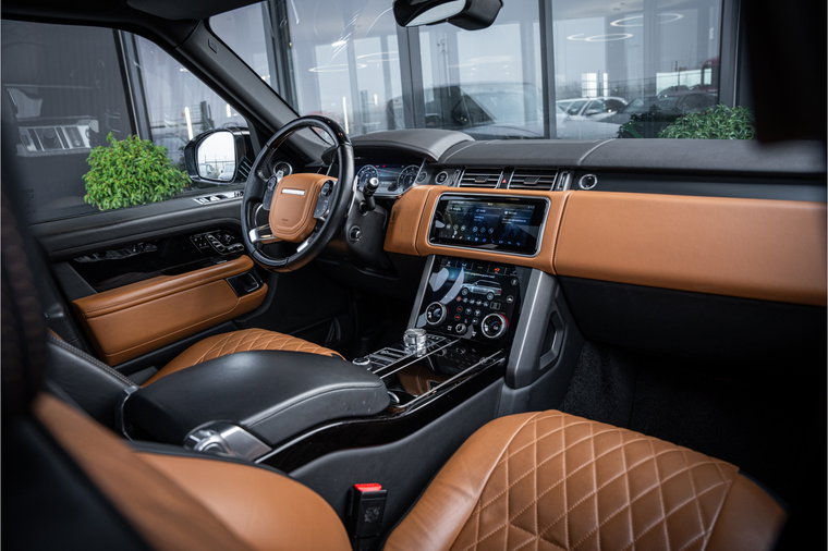 Vehicle Image 10