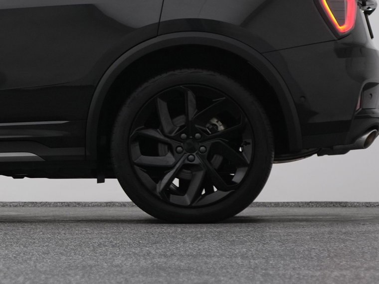 Vehicle Image 38