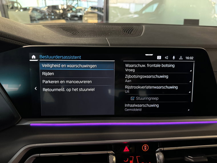 Vehicle Image 39