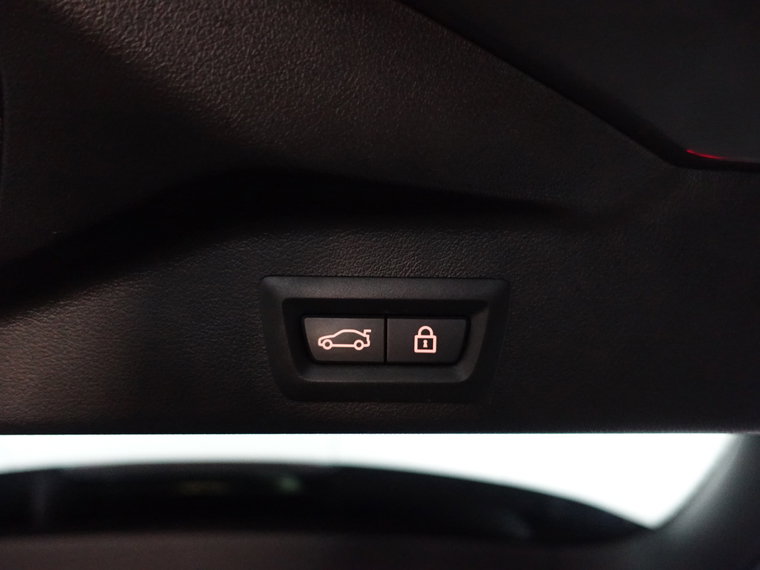 Vehicle Image 43
