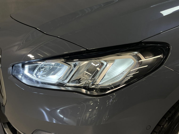 Vehicle Image 37