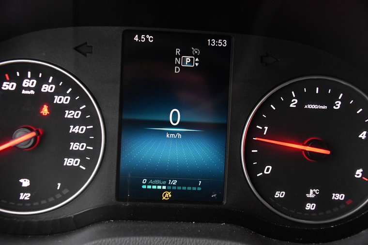 Vehicle Image 33
