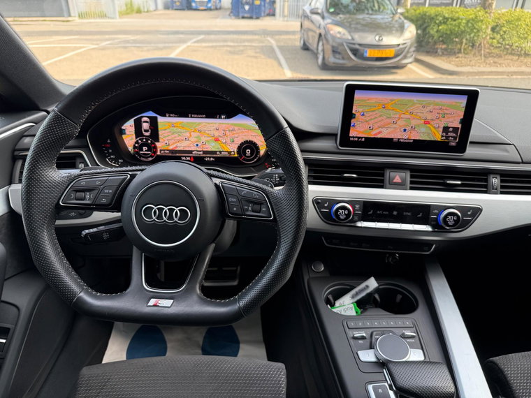 Vehicle Image 38