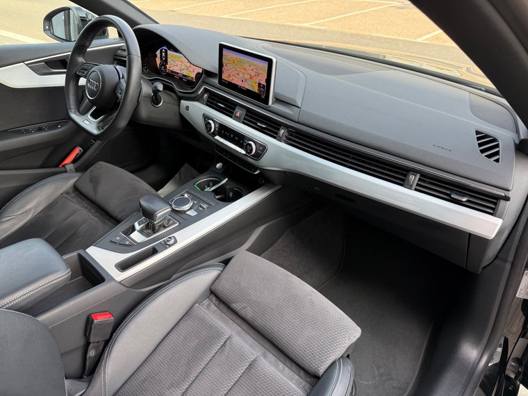 Vehicle Image 42