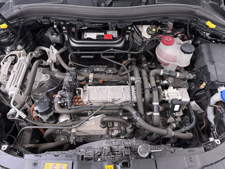 Vehicle Image 19