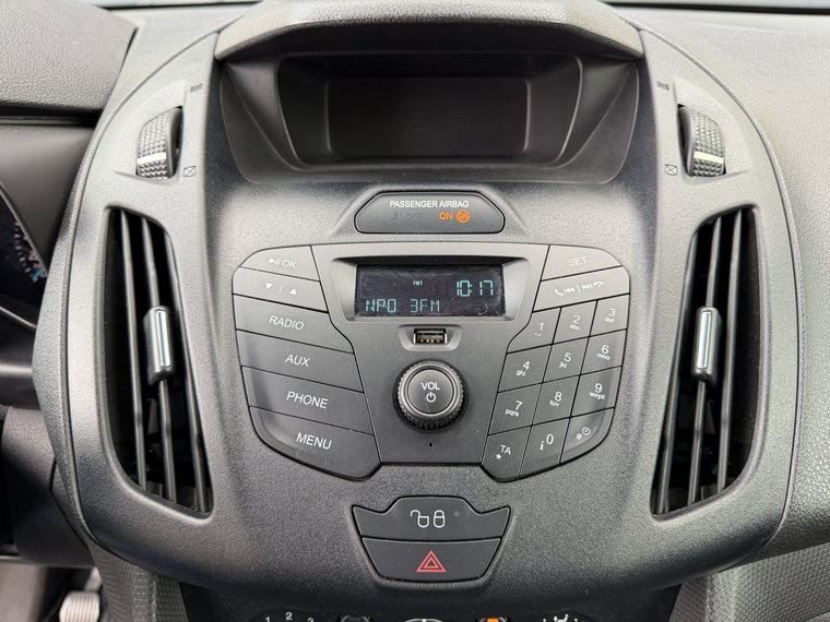 Vehicle Image 36