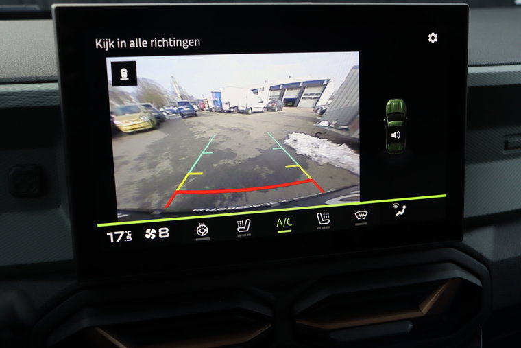 Vehicle Image 15