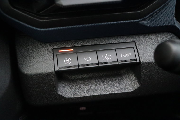 Vehicle Image 29