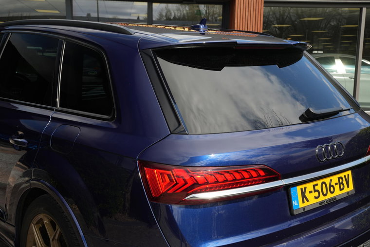 Vehicle Image 30