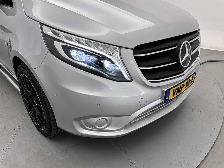 Vehicle Image 40