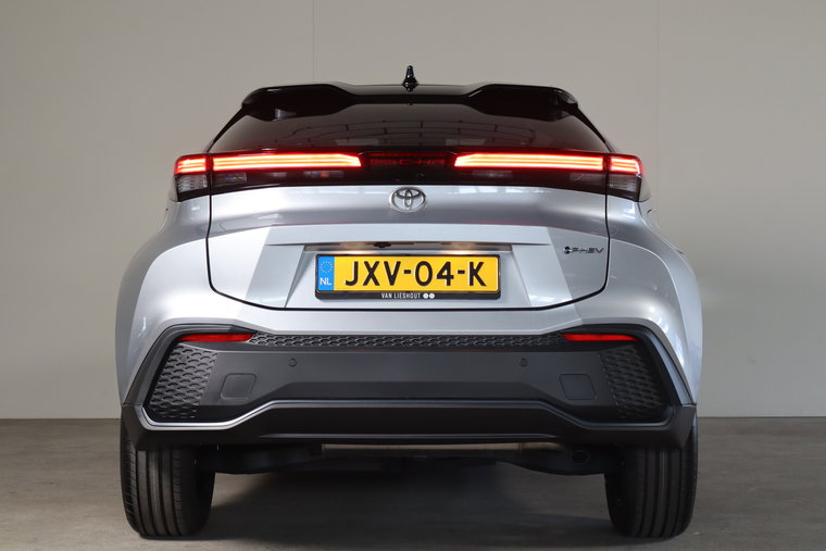 Vehicle Image 38