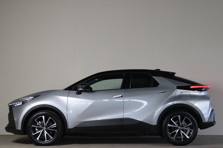 Vehicle Image 11