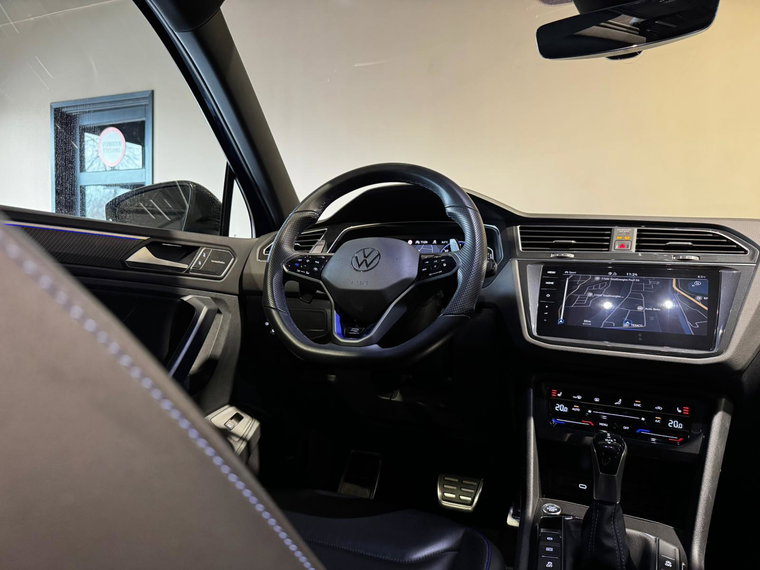 Vehicle Image 37