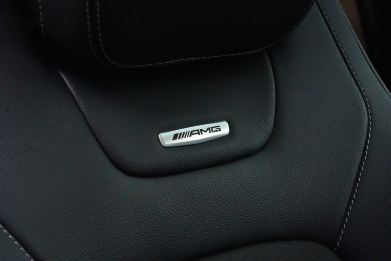 Vehicle Image 28