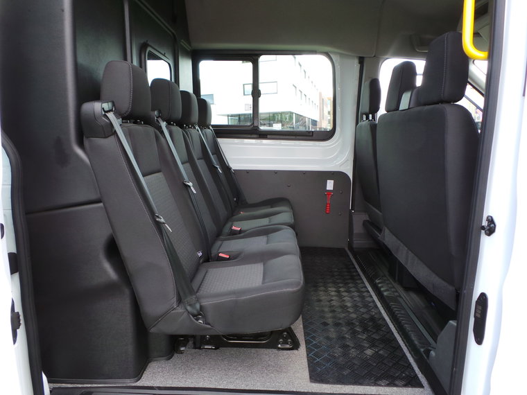 Vehicle Image 19