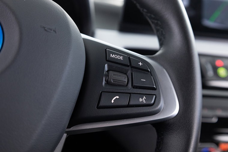 Vehicle Image 39