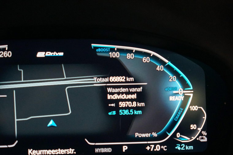 Vehicle Image 52