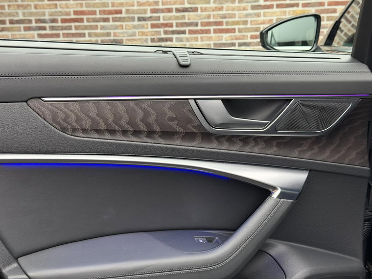 Vehicle Image 39