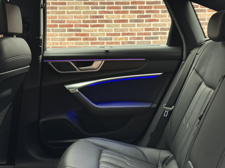 Vehicle Image 40