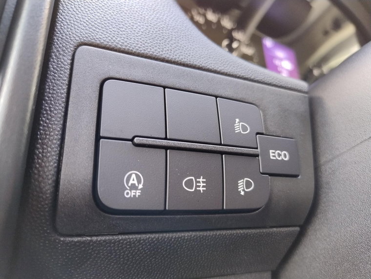 Vehicle Image 28