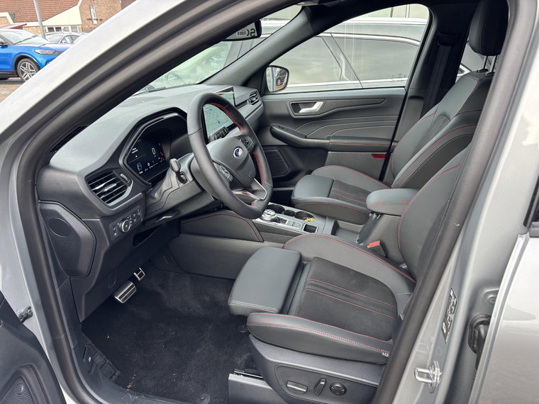 Vehicle Image 26