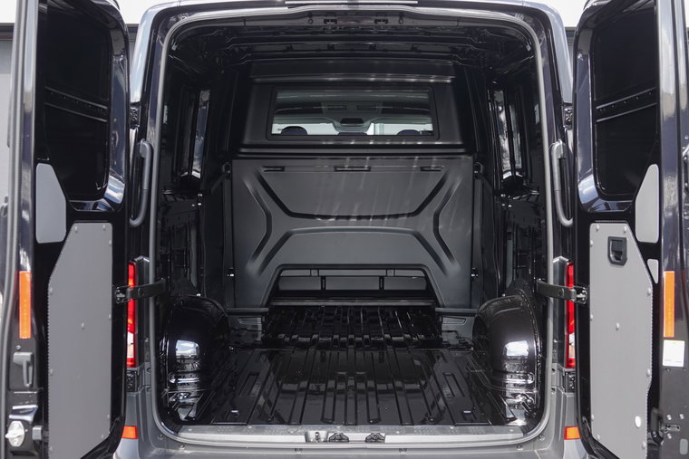Vehicle Image 21