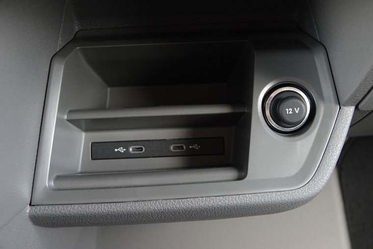 Vehicle Image 36