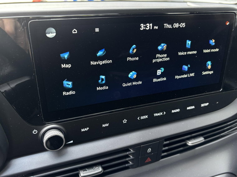Vehicle Image 28