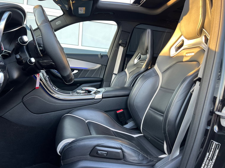 Vehicle Image 33