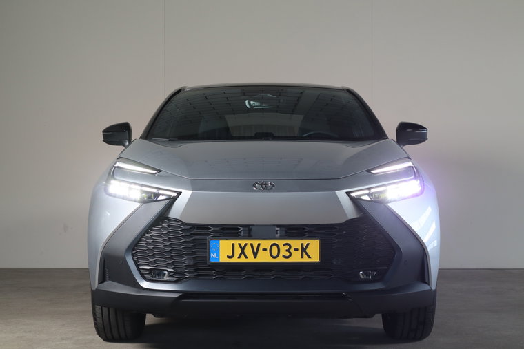 Vehicle Image 38