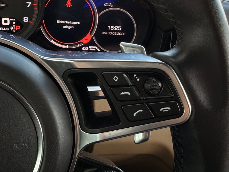 Vehicle Image 28