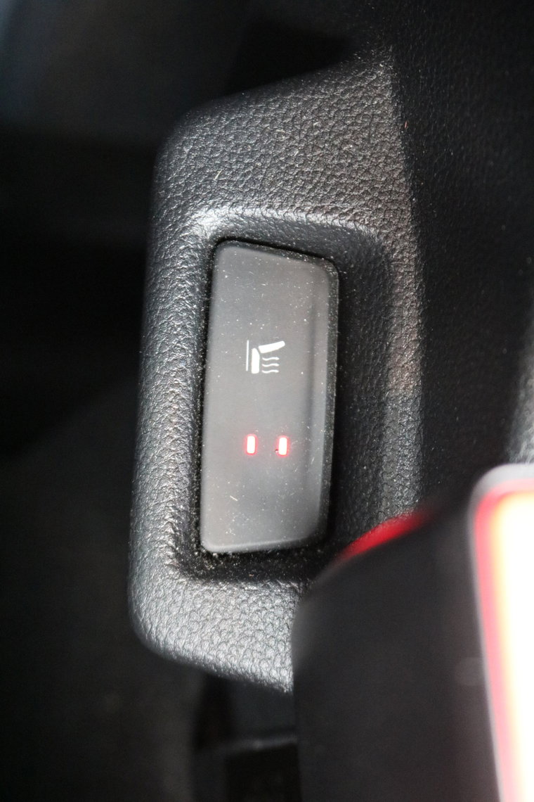 Vehicle Image 39