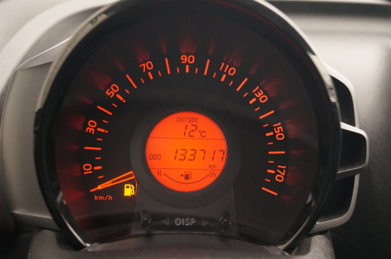 Vehicle Image 11
