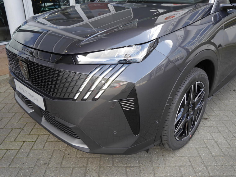 Vehicle Image 41