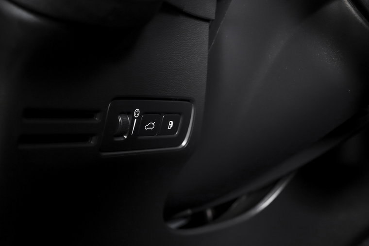 Vehicle Image 47