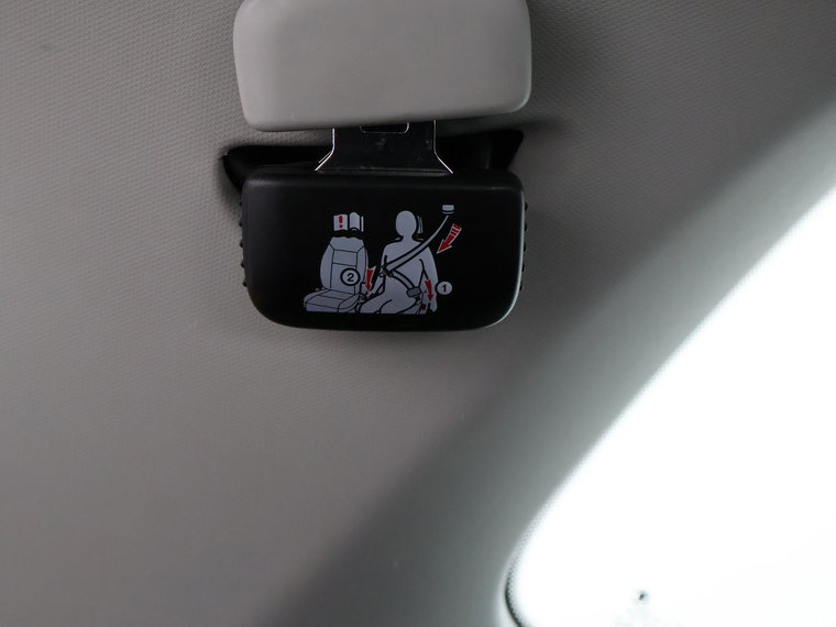 Vehicle Image 37