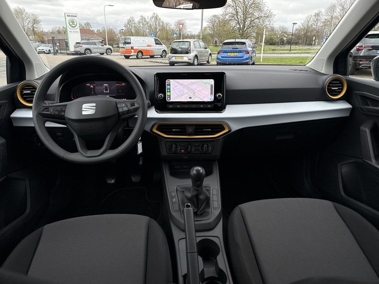 Vehicle Image 23