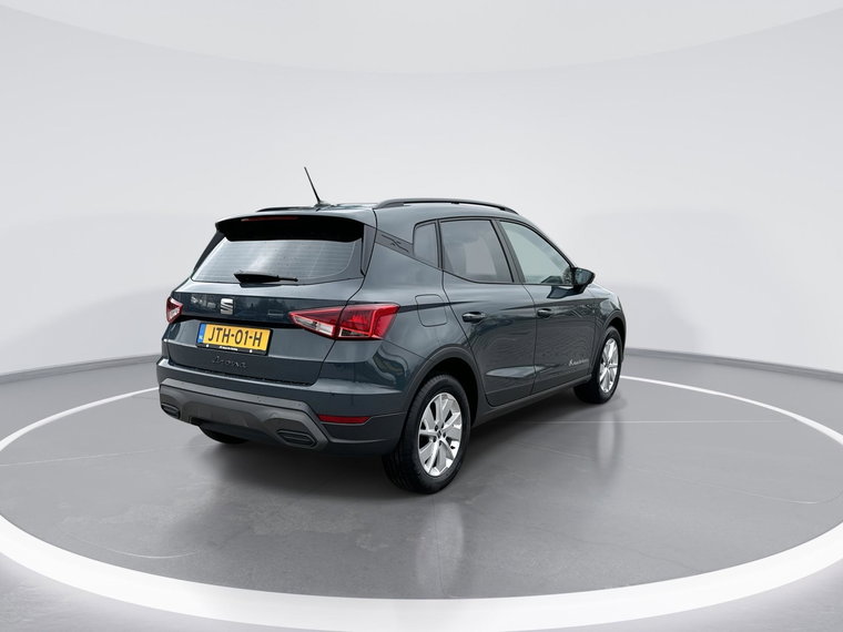 Vehicle Image 8