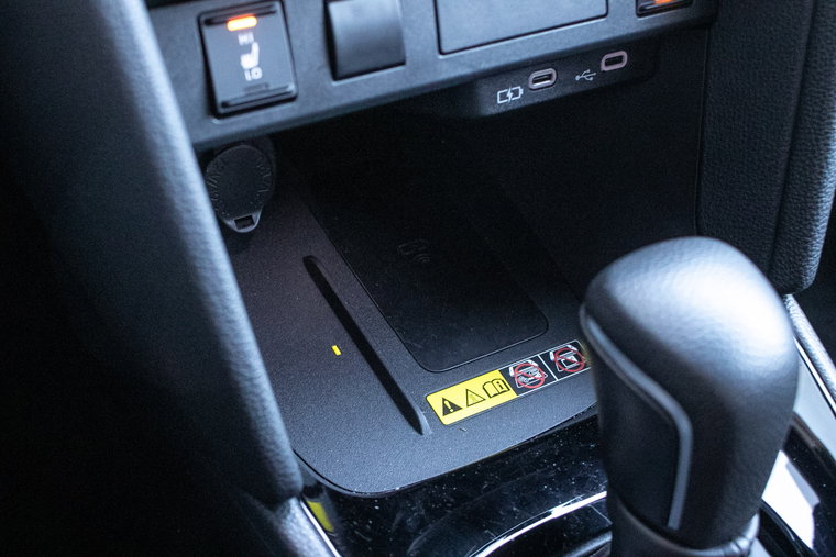 Vehicle Image 22