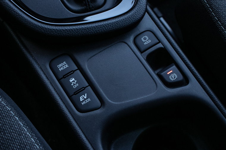 Vehicle Image 24