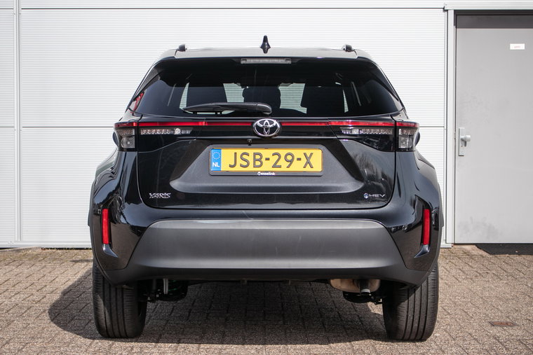 Vehicle Image 11