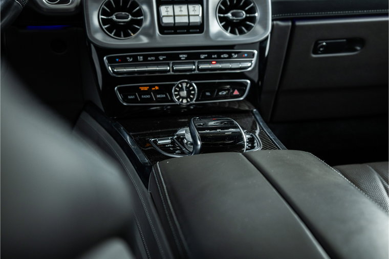 Vehicle Image 19