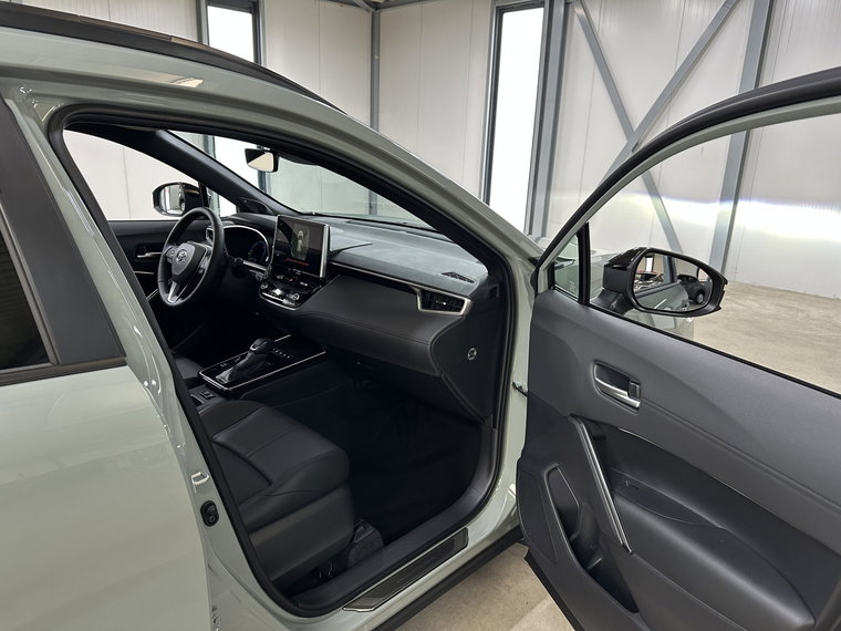 Vehicle Image 33