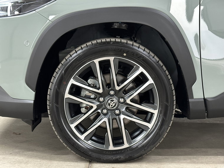 Vehicle Image 35