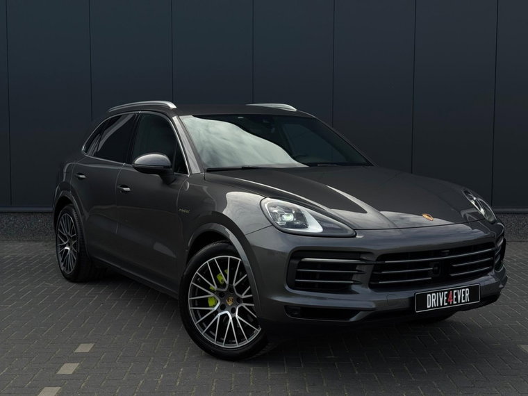 Vehicle Image 29