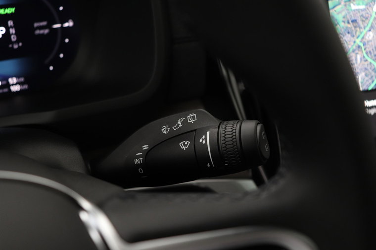 Vehicle Image 48