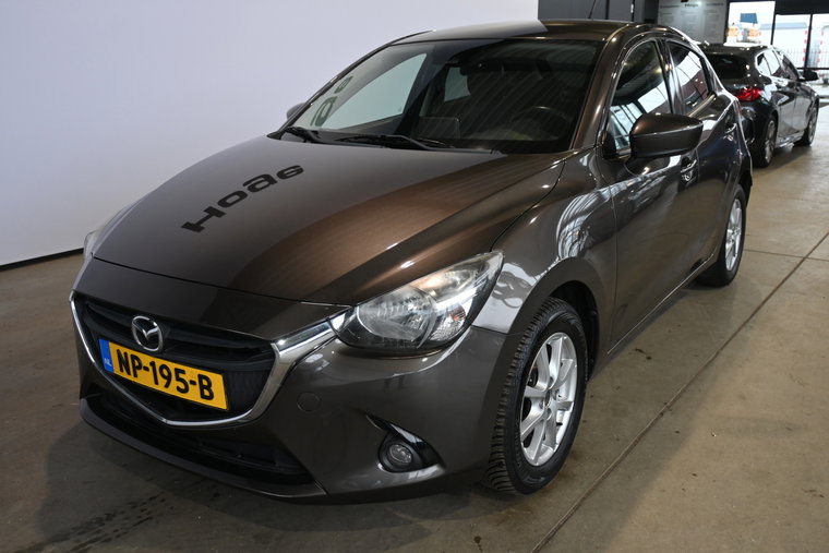 Vehicle Image 12